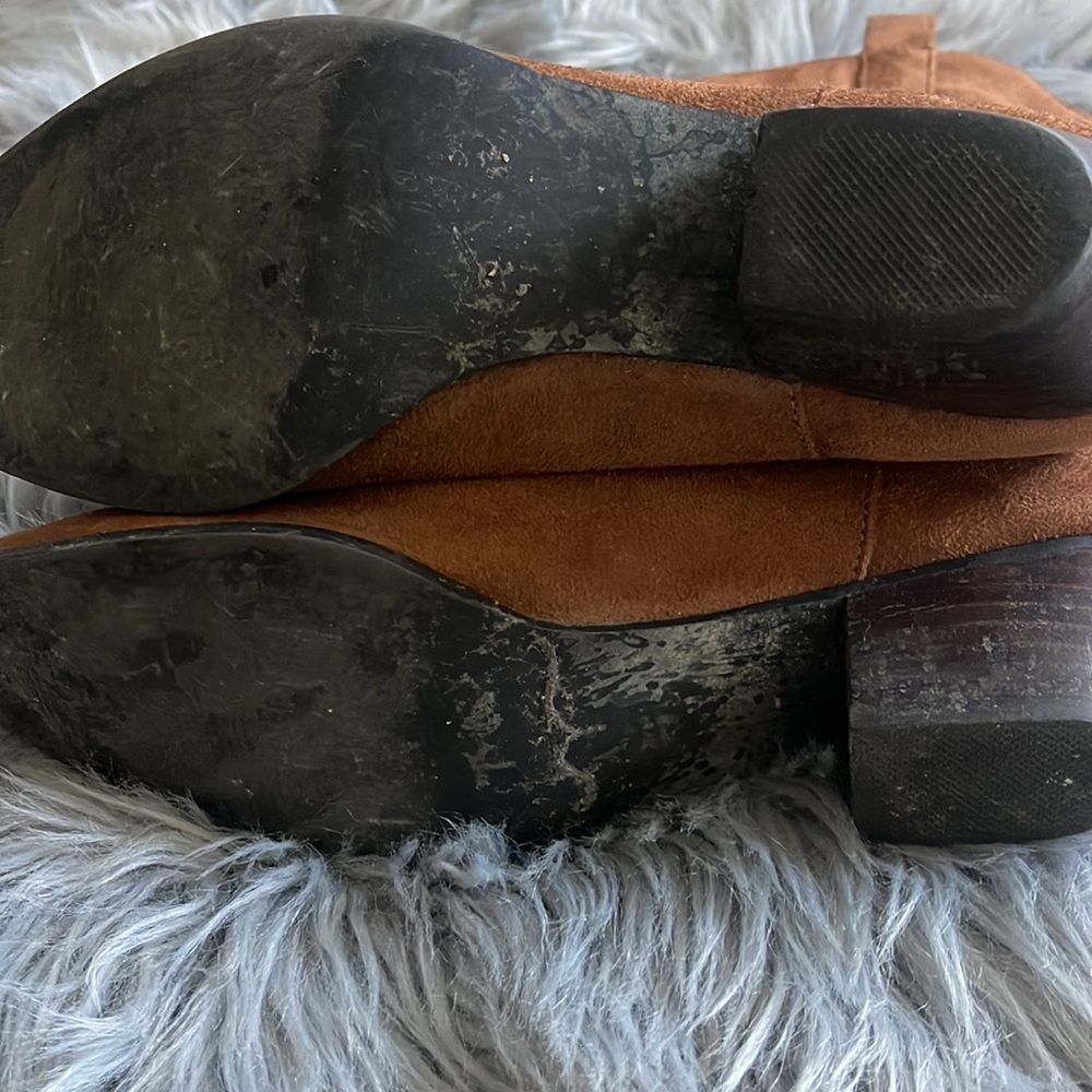 Booties - Picture 4 of 4